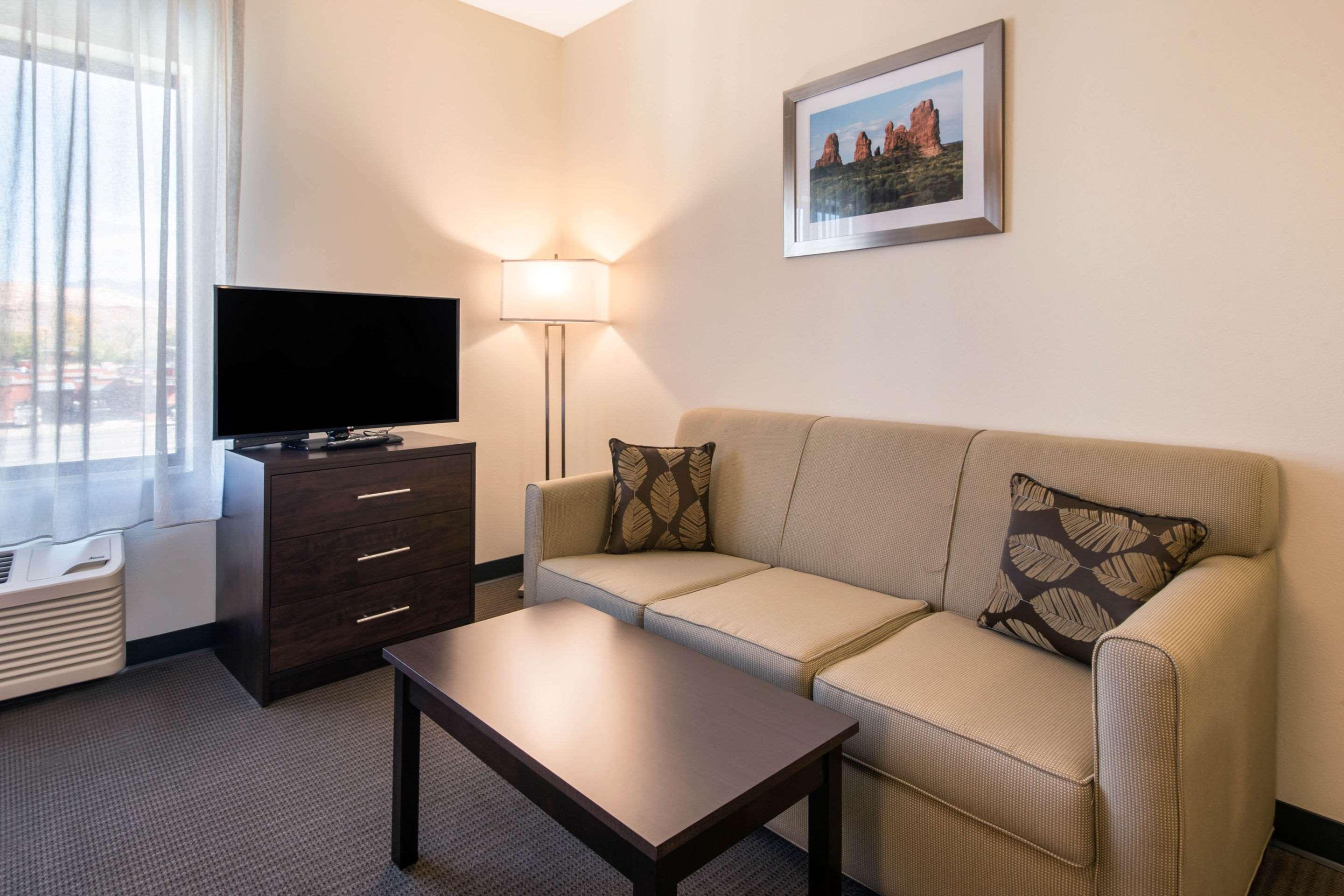 Mainstay Suites Moab Near Arches National Park Экстерьер фото